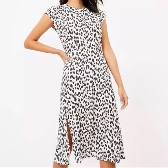 Loft Leopard Print‎ Flutter Sleeve Midi Dress - Picture 1 of 5